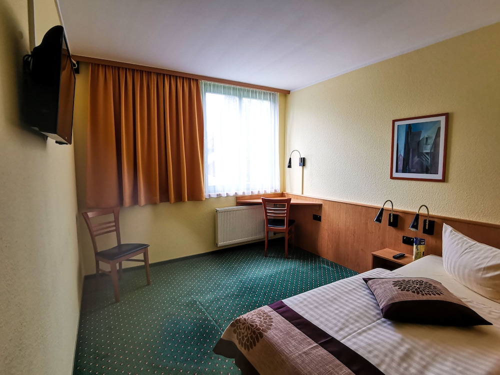 Acron Hotel Quedlinburg 20/59