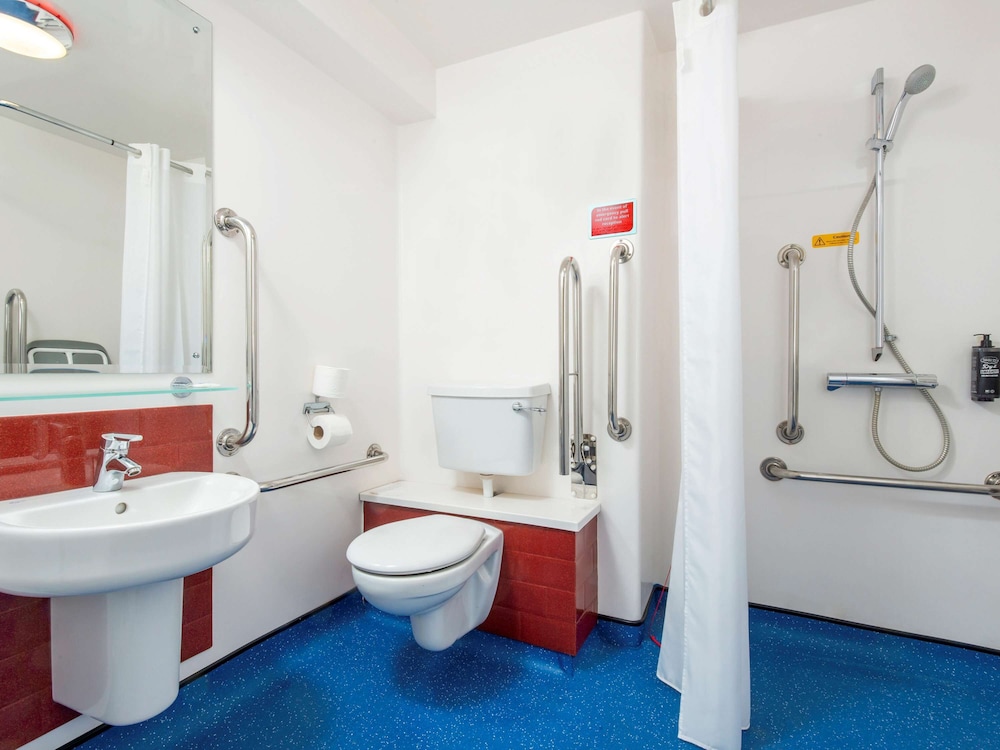 GO2 Lancaster Centre Hotel by OYO 16/45