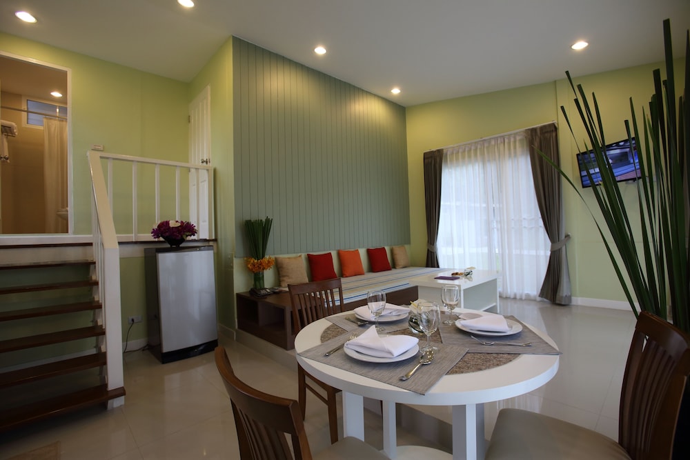 Bangsaen Heritage Hotel 34/50