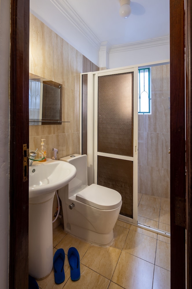 Nyali Villa 34/40