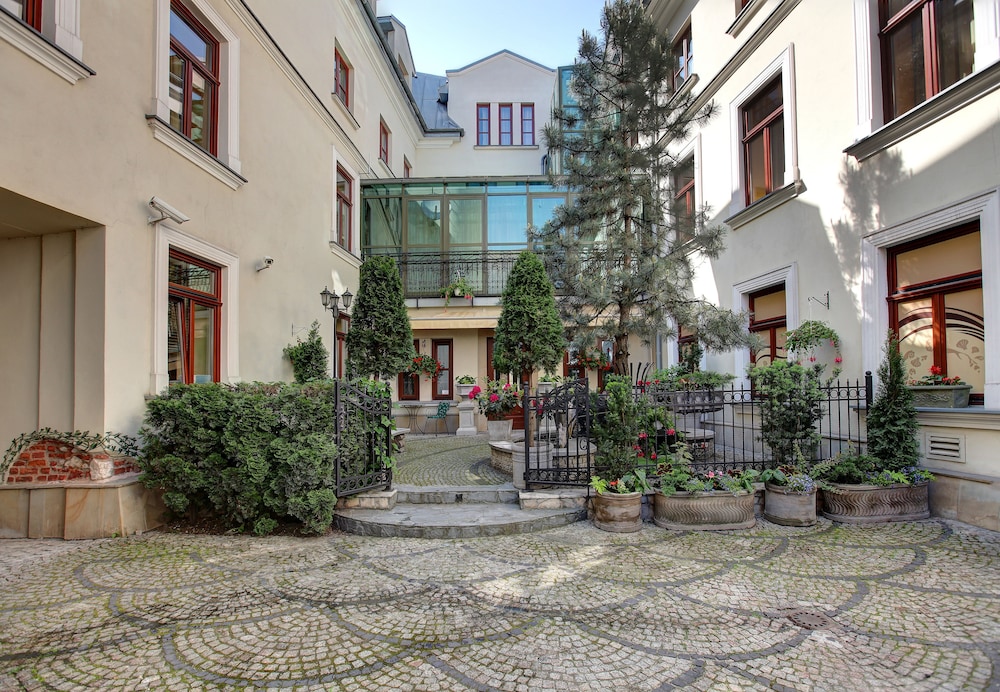 Hotel Wawel 56/60