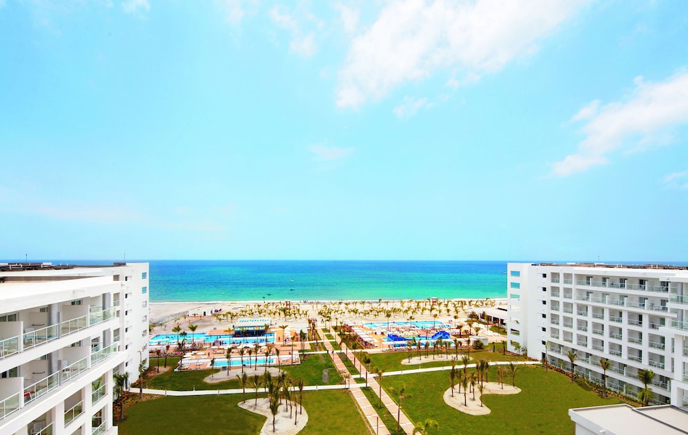Hotel RIU Playa Blanca All Inclusive 70/72