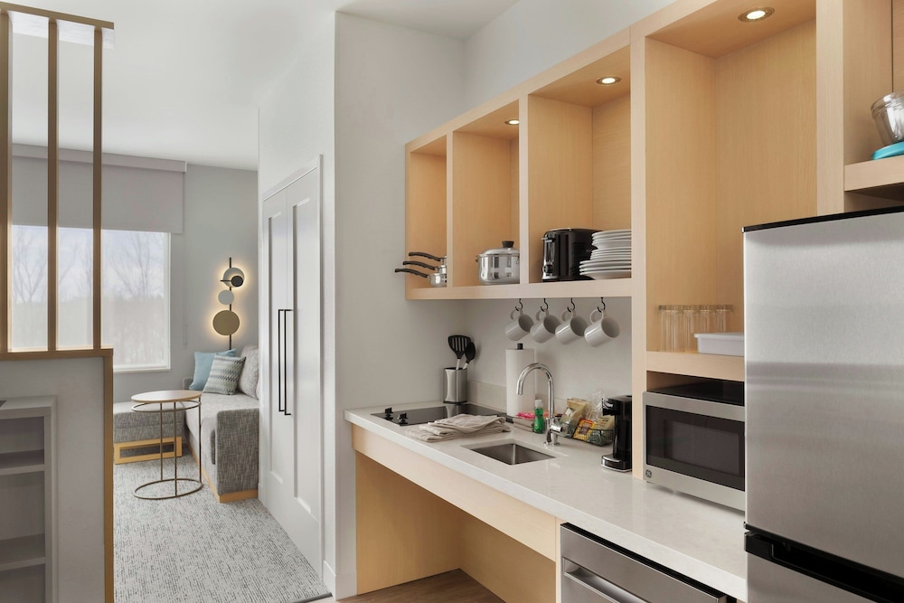 TownePlace Suites by Marriott Crown Point 23/26