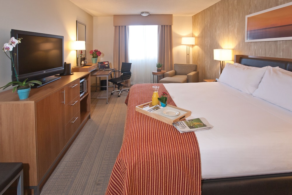 Holiday Inn Express San Francisco Airport South 12/52