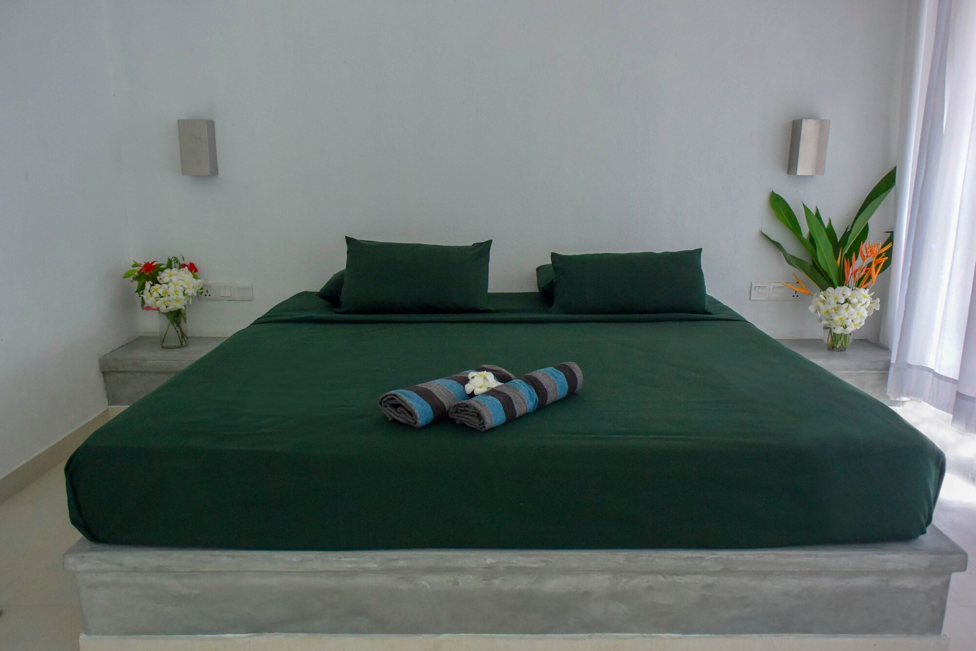 1 BEDROOM, DELUXE, DOUBLE OR TWIN BED, GARDEN AREA, SMOKING