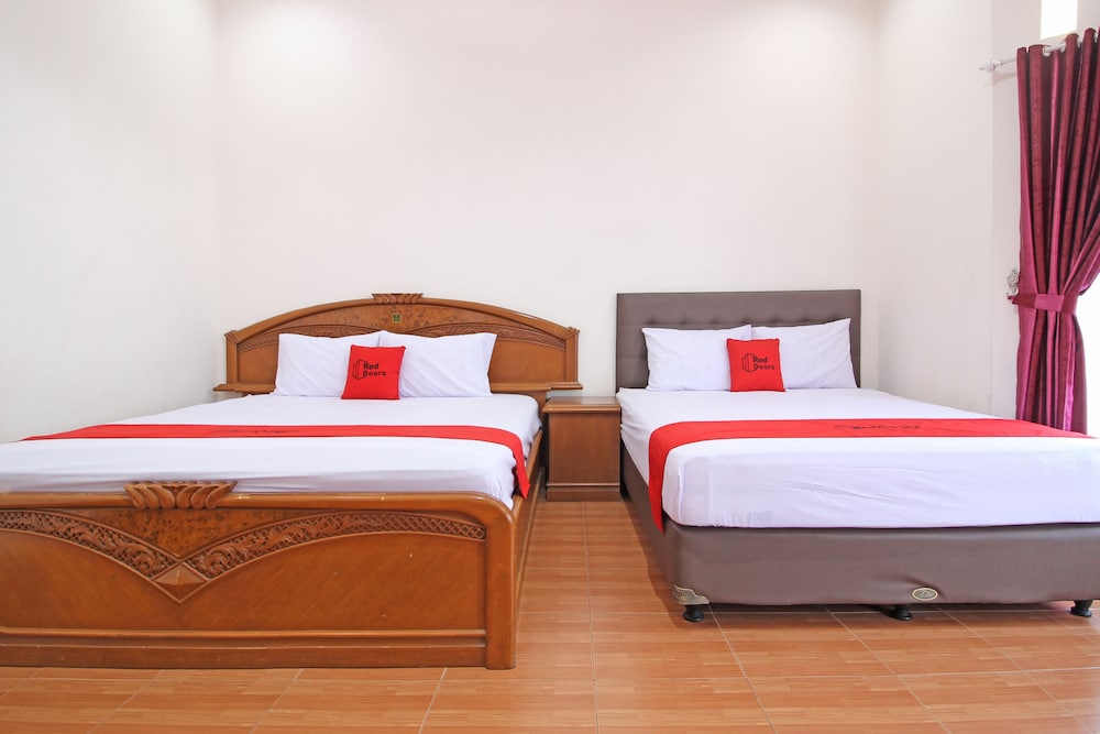 RedDoorz near UMY Yogyakarta 6/19