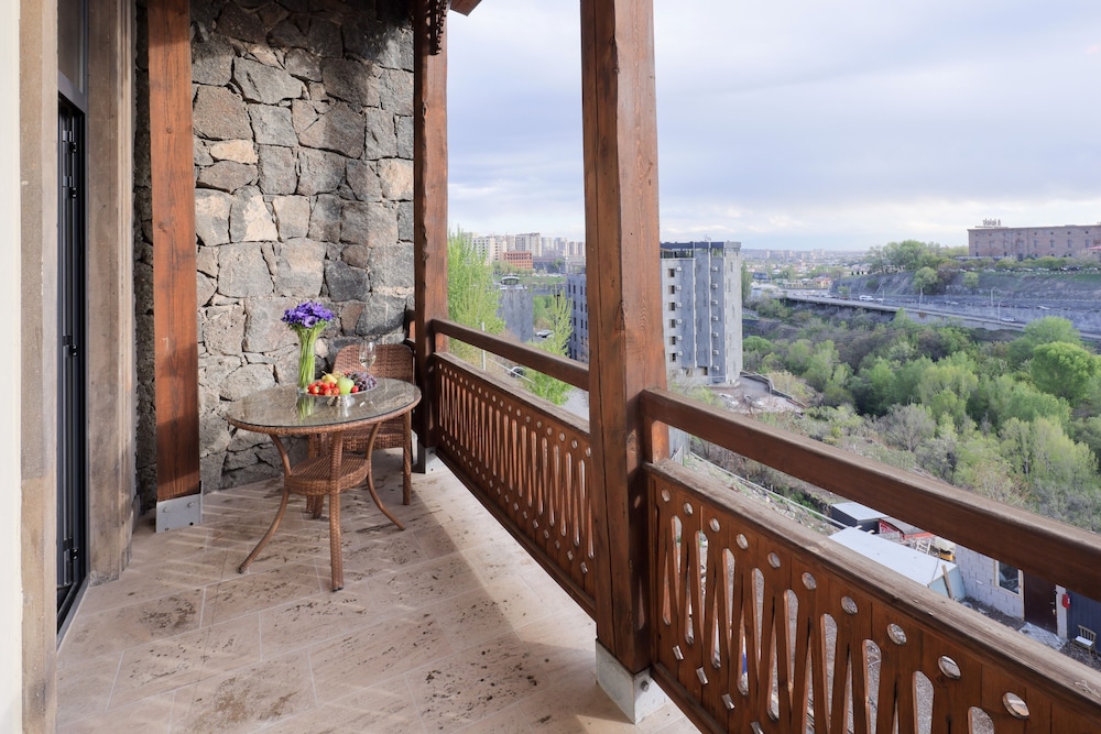 Apricot Hotel Yerevan 9/73