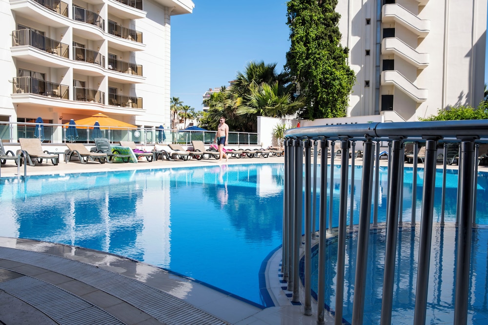 Alkan Hotel 14/50