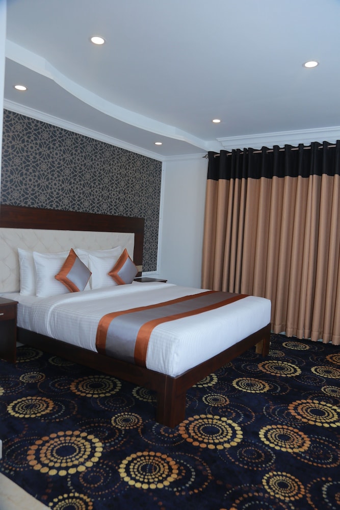 Galaxy Grand Hotel 22/62