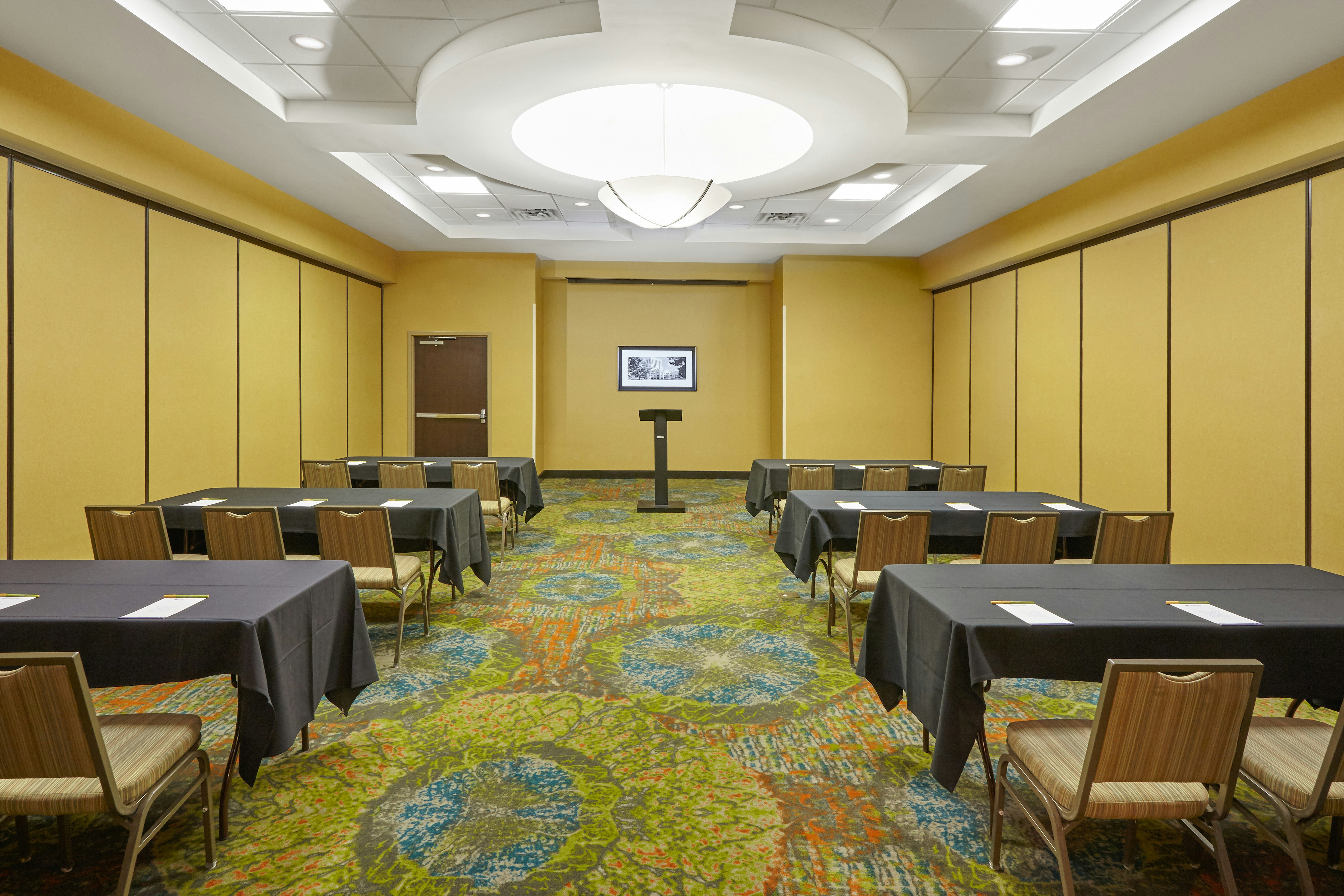 Hilton Garden Inn Indianapolis Northwest, IN 37/41