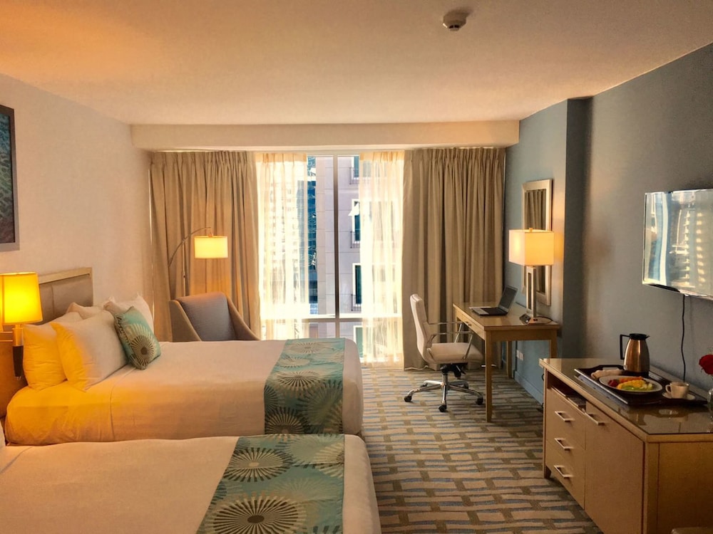 The Executive Hotel 43/59