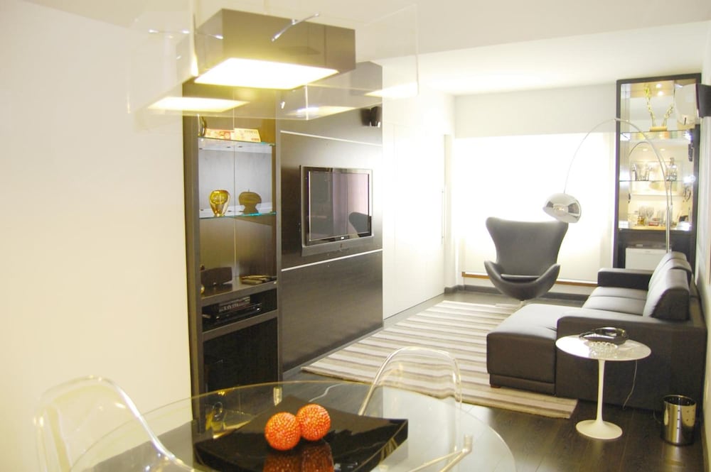 Hotel Manta 30/38