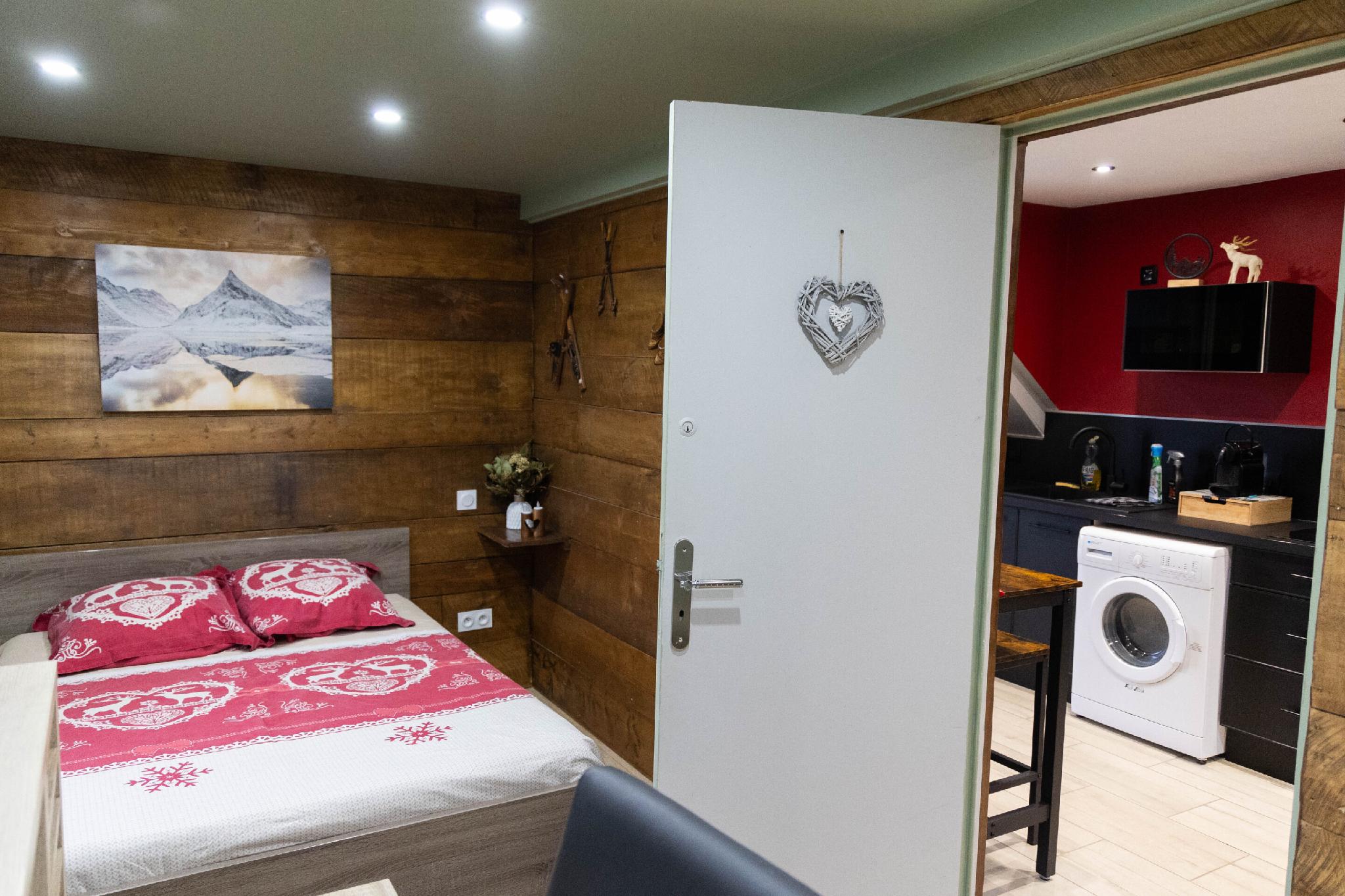 Chalet, Apartment, Double Bed, Sea View