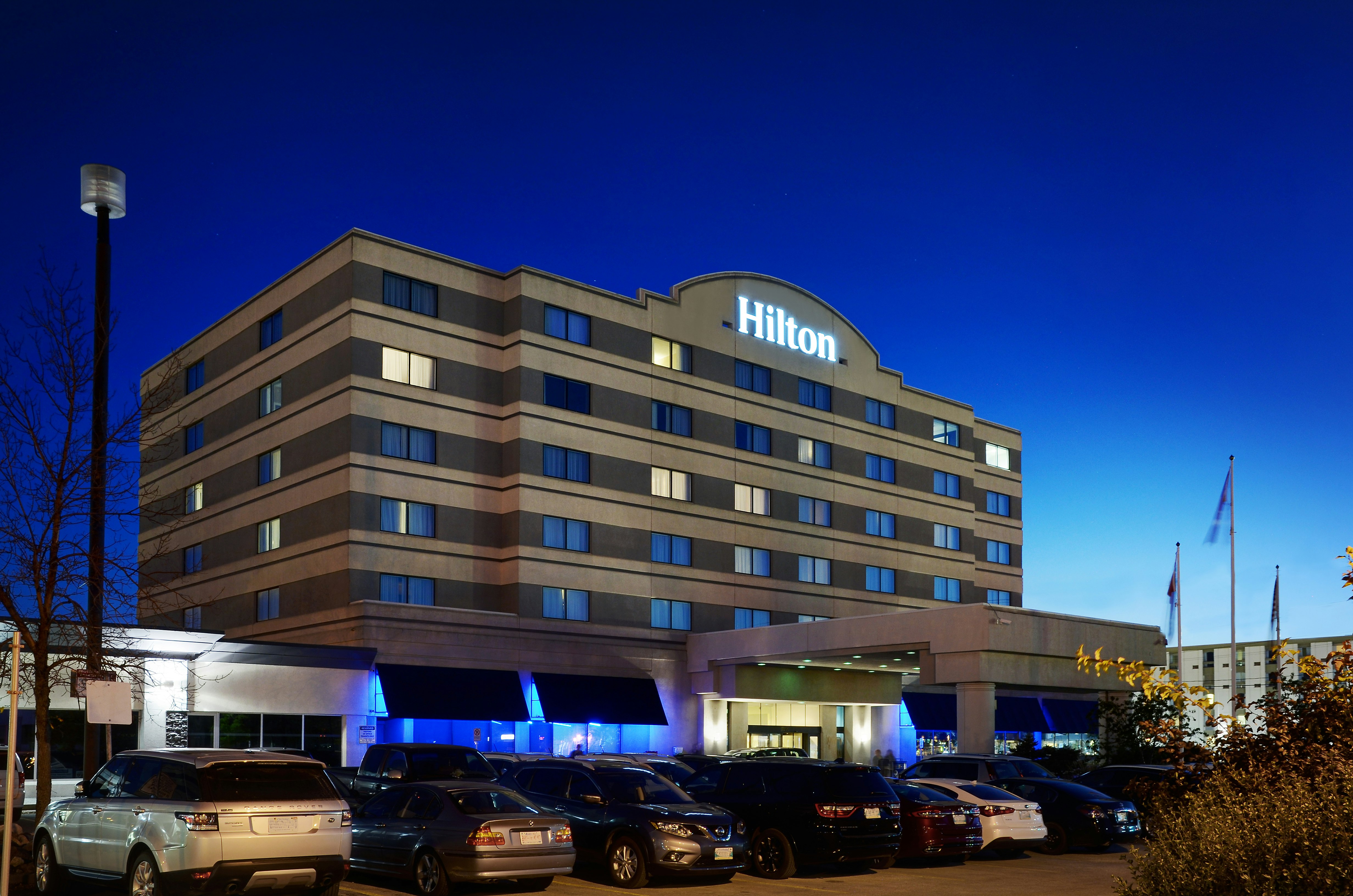 Hilton Winnipeg Airport Suites 2/65