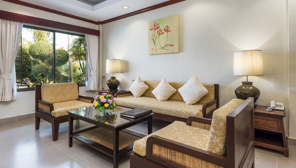 Thai Garden Resort 74/105