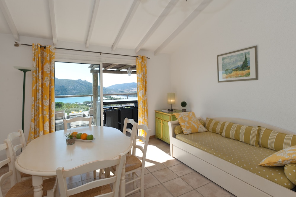 Residence Marina Di Santa Giulia 59/83