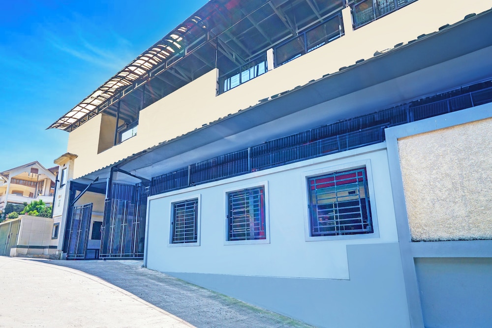 Oyo 230 Maleo Residence 5/55