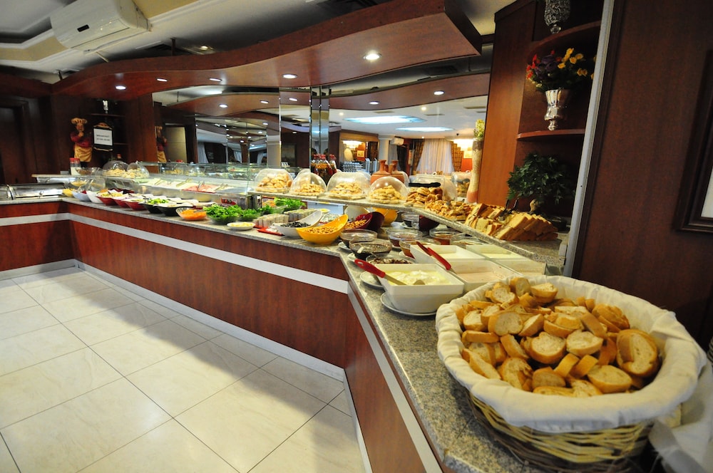 Hotel Buyuk Sahinler 24/42