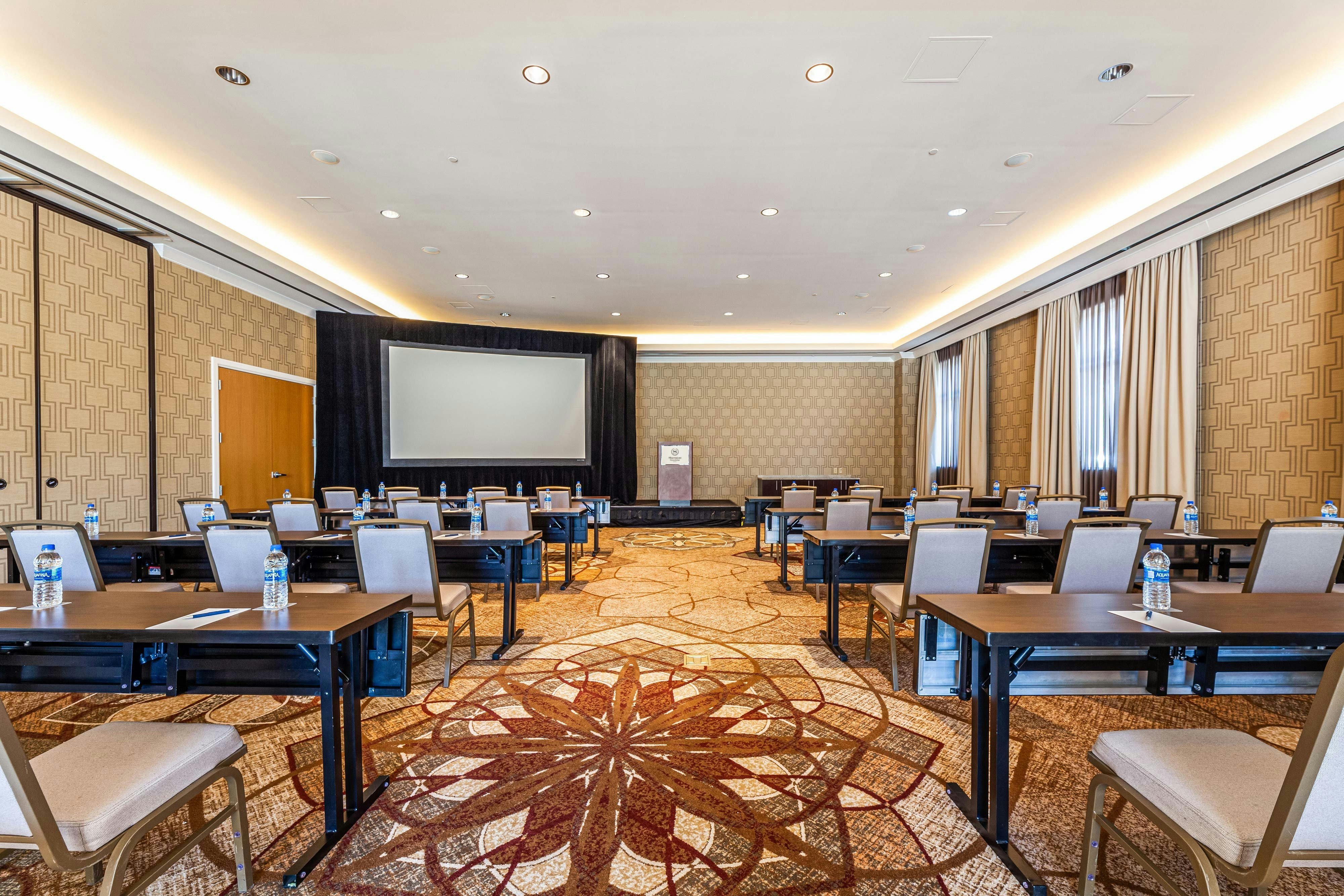 Sheraton Stonebriar Hotel 53/62