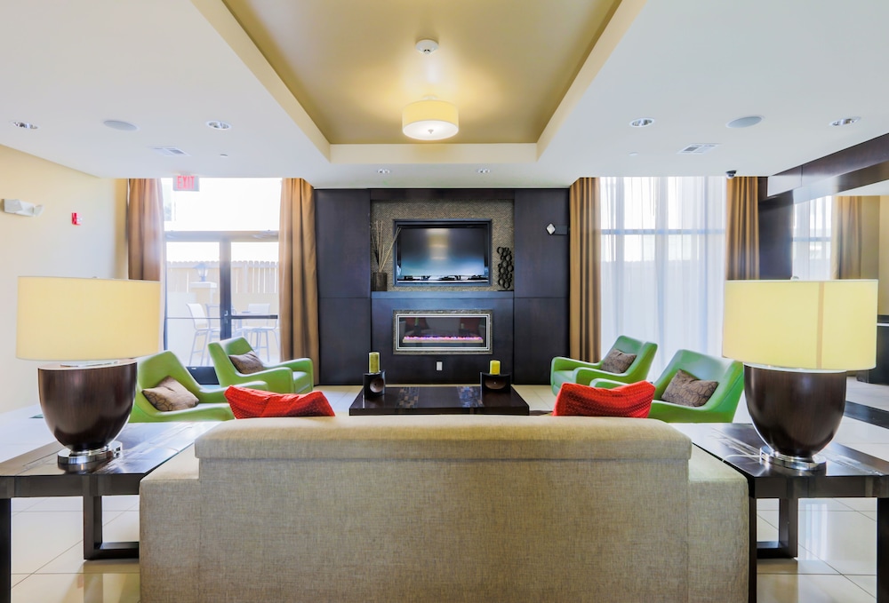 Holiday Inn Mobile - Airport 24/61