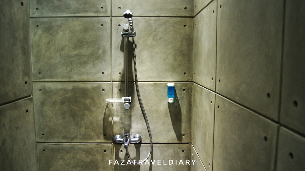 FLAT06. チペテ 写真3