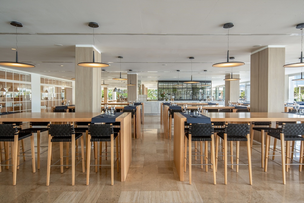 Melia Calvia Beach 33/50