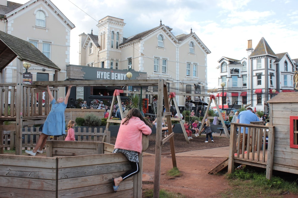 The P&M Paignton Residence 36/50