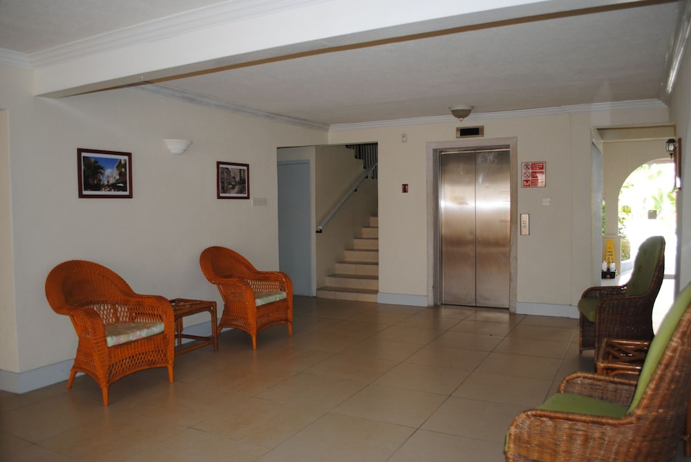 Sunbay Hotel 37/63