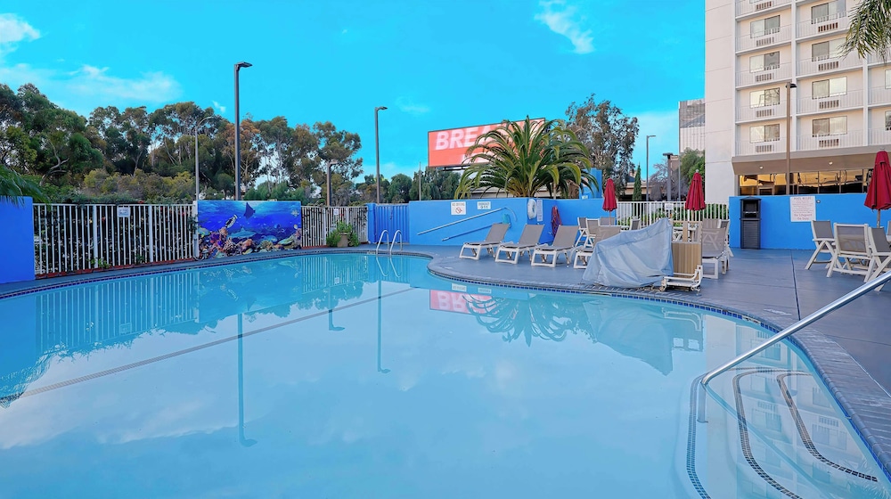 Studio6 Suites Los Angeles, CA - Los Angeles LAX 21/33