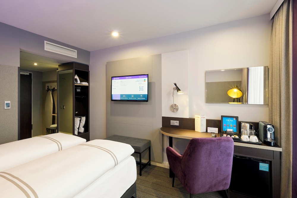 Premier Inn Stuttgart Zuffenhausen 17/44