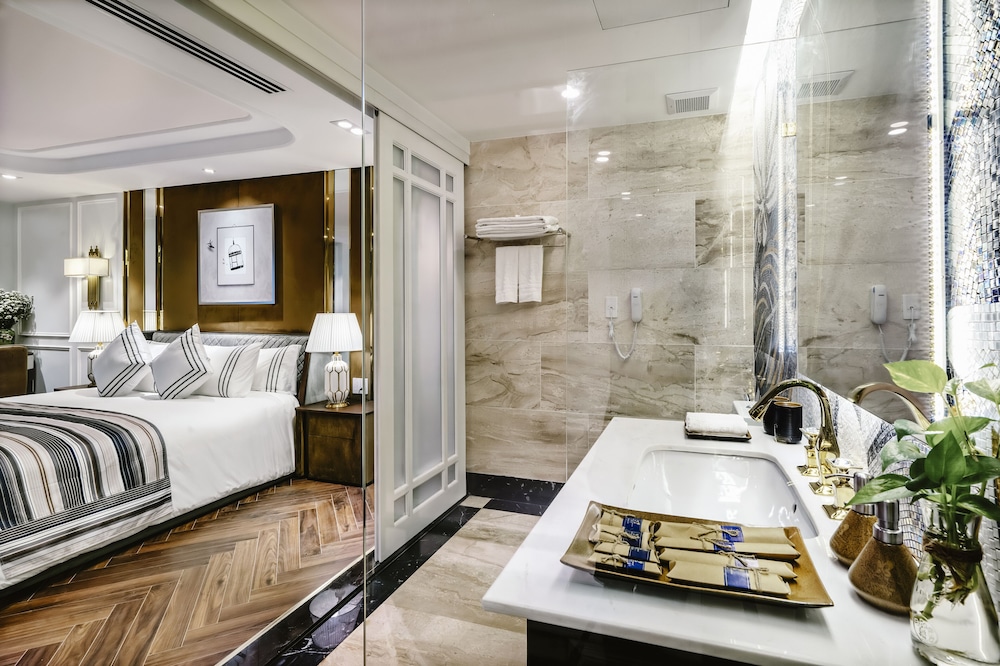 Le Pavillon Hoi An Gallery Hotel & Spa 43/44