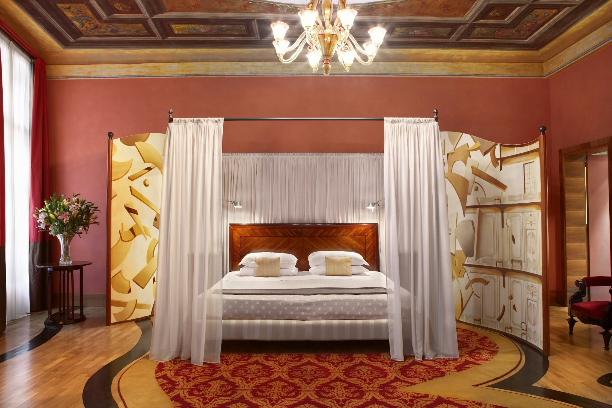 Saturnia and International Hotel 6/22