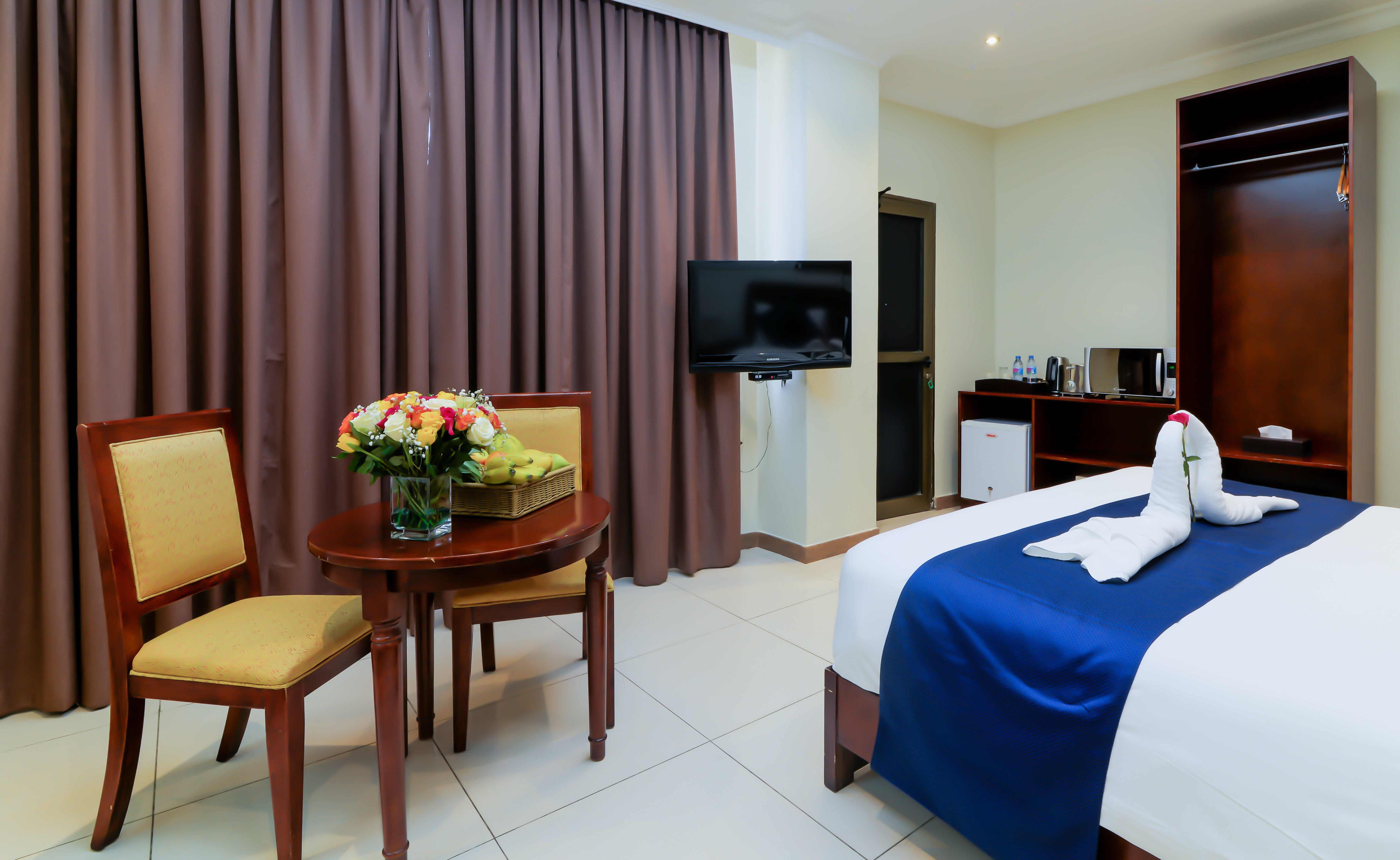 Tanzanite Executive Suites 20/40