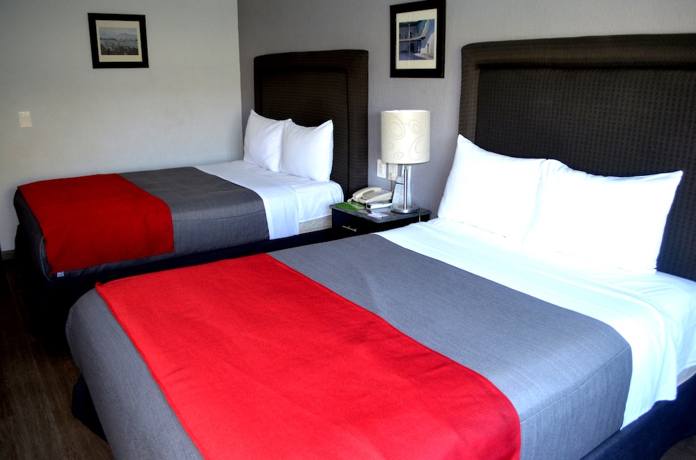 Plaza Camelinas Hotel 21/63