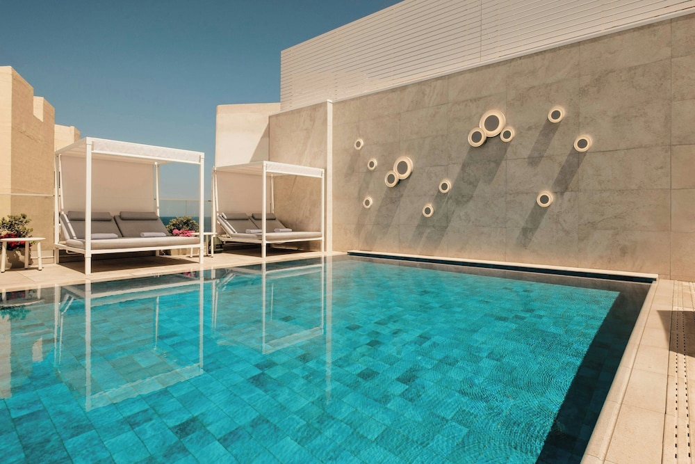 Courtyard by Marriott Sliema 22/50