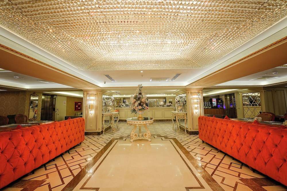 Grand Marcello Hotel & SPA 14/90