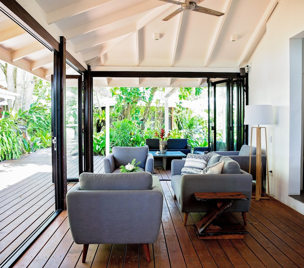 Barrier Beach Resort - Adults Only 30/50