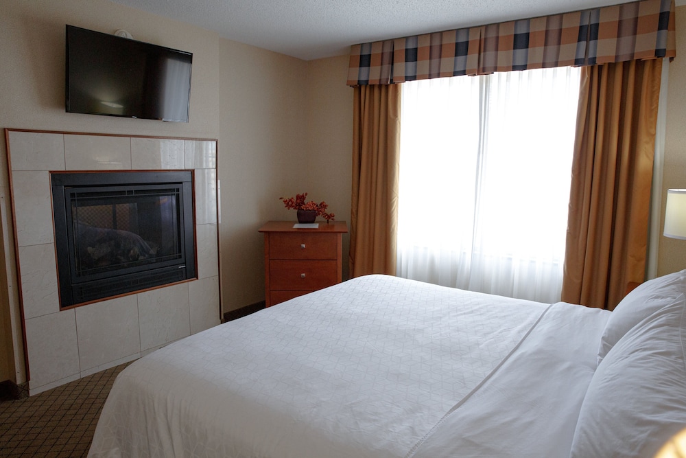 HOLIDAY INN BATTLE CREEK 12/47