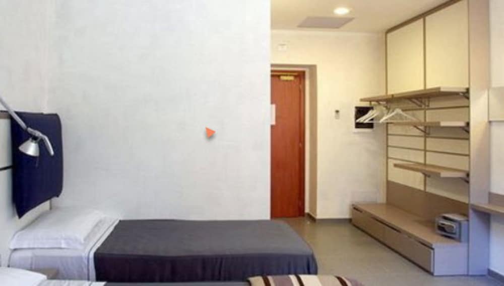 Hotel California 24/34