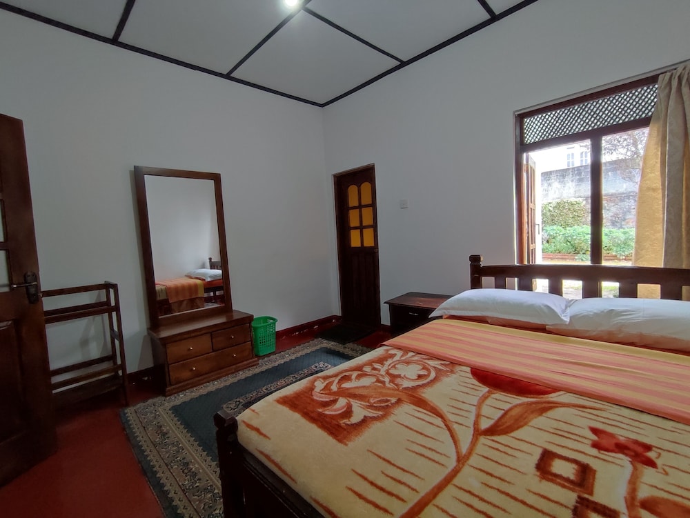 Andrews Hostel 11/50