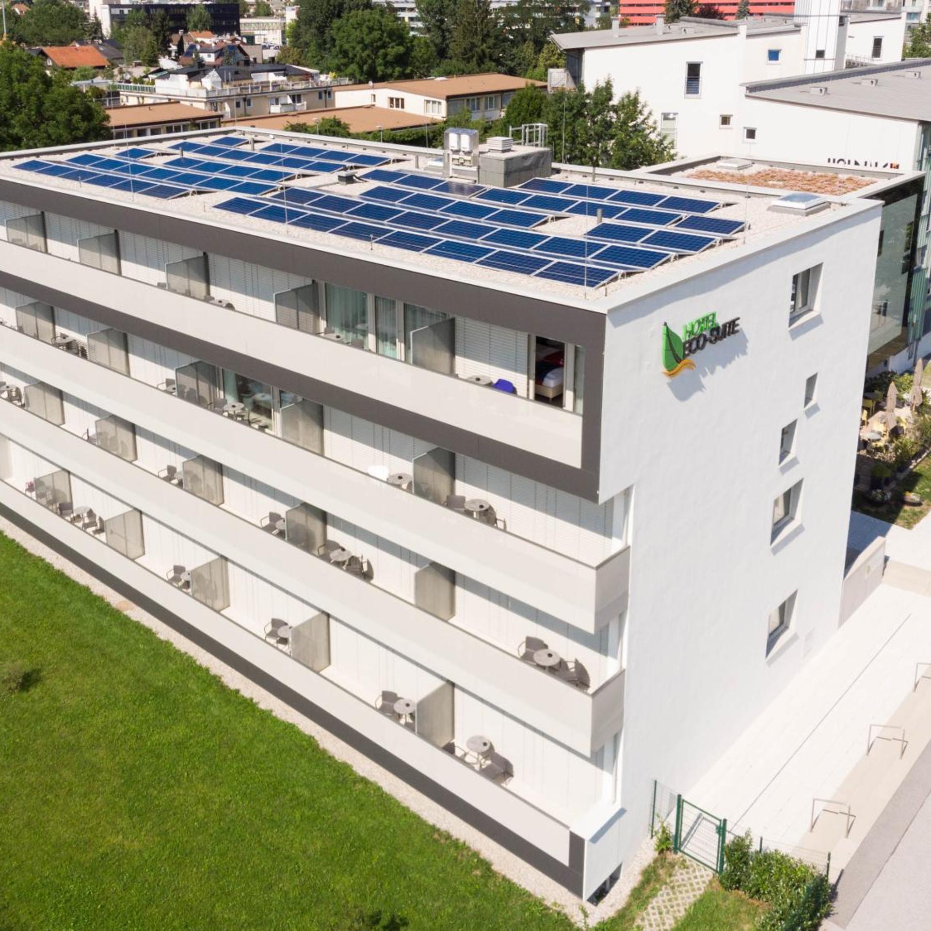 Eco-Suite Hotel 4/34