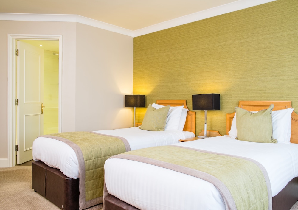 Lea Marston Hotel 4/46