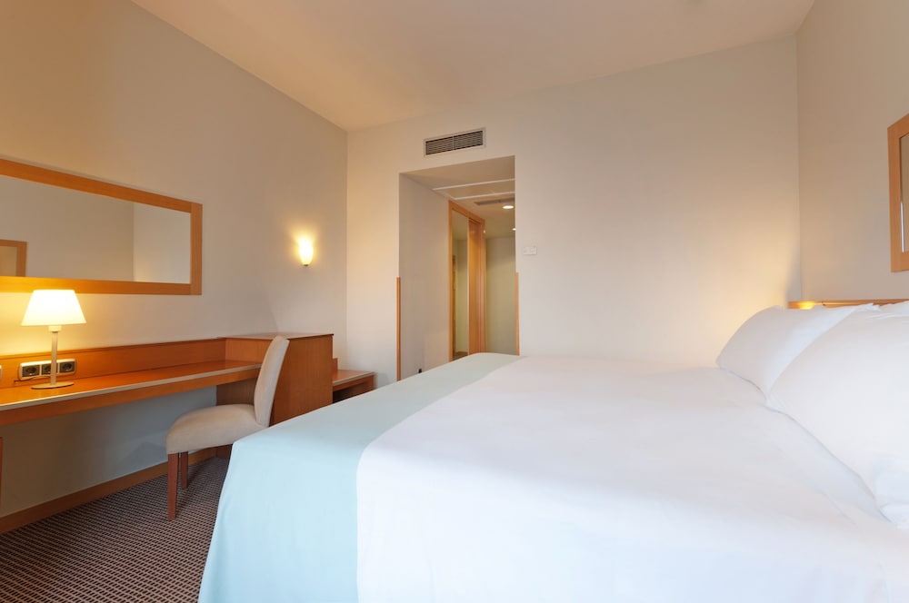 Hotel Zentral Leon 5/66