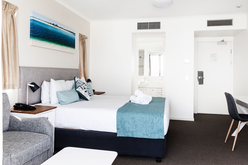 Ocean Views Resort 58/70