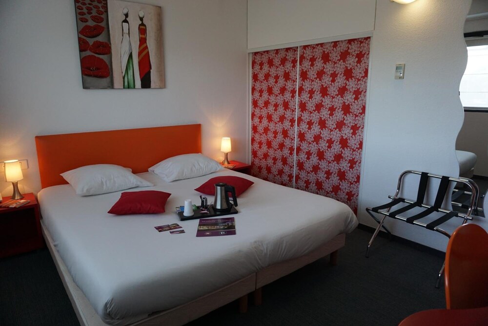 INTER-HOTEL ANAIADE 7/41