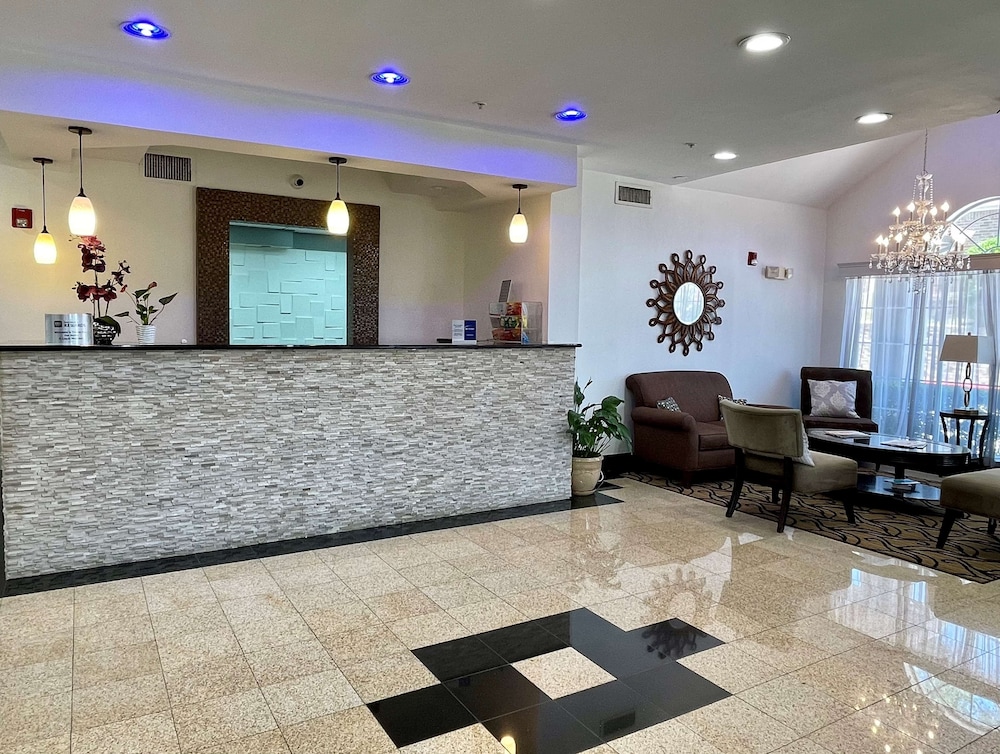 Best Western Roanoke Inn & Suites 5/23