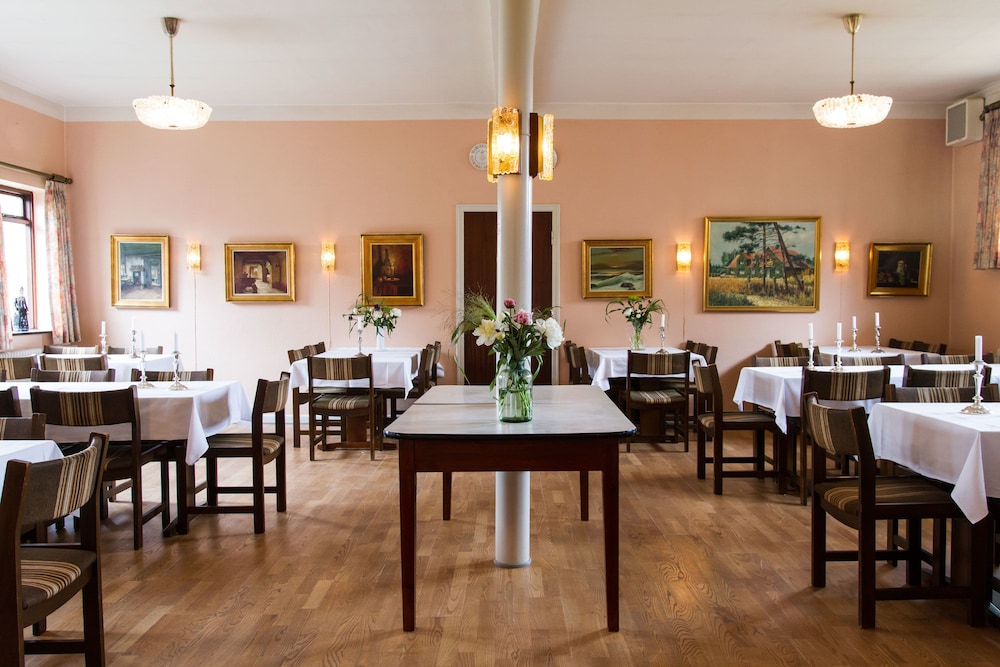 Hotel Inger 34/50