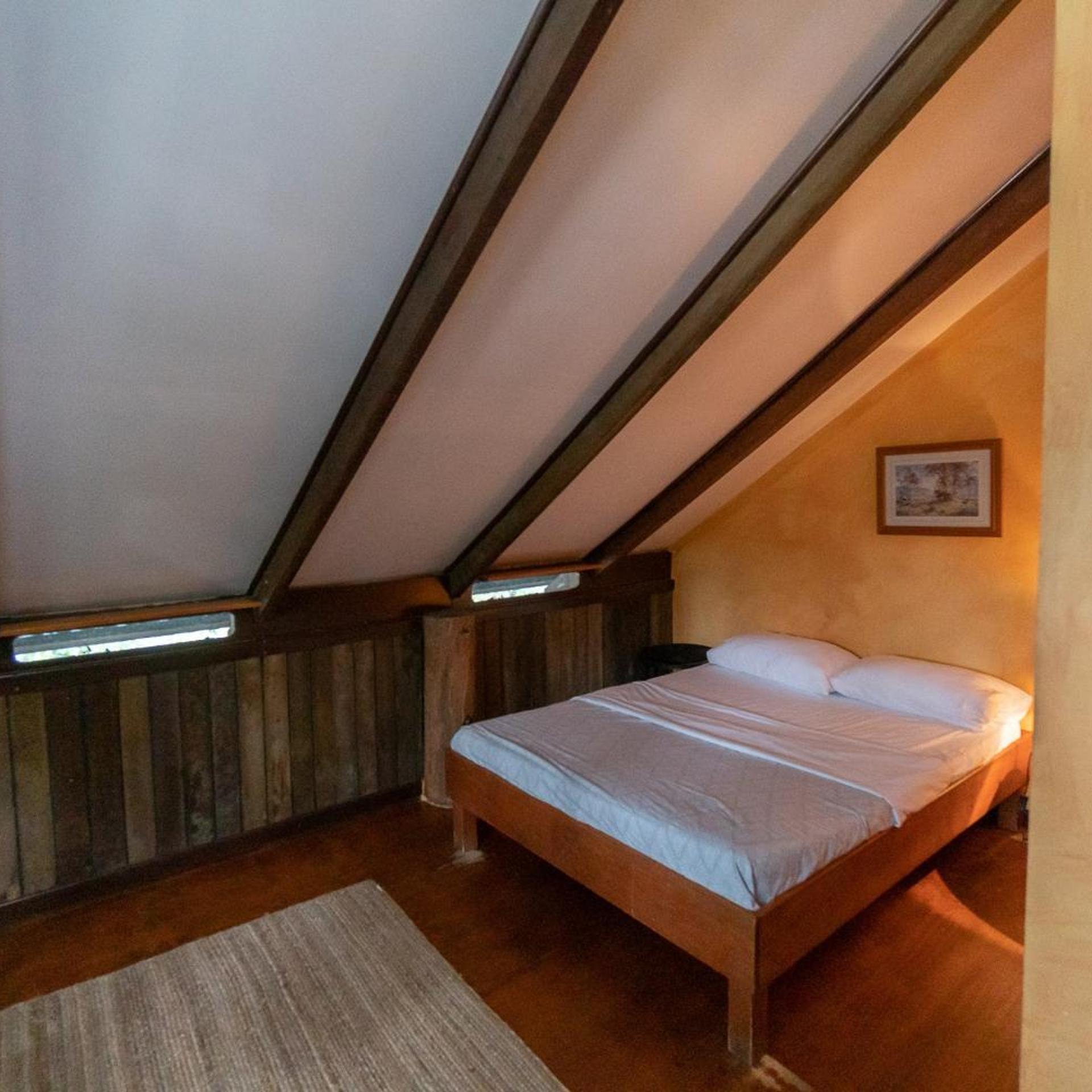Woolshed Eco Lodge 23/50