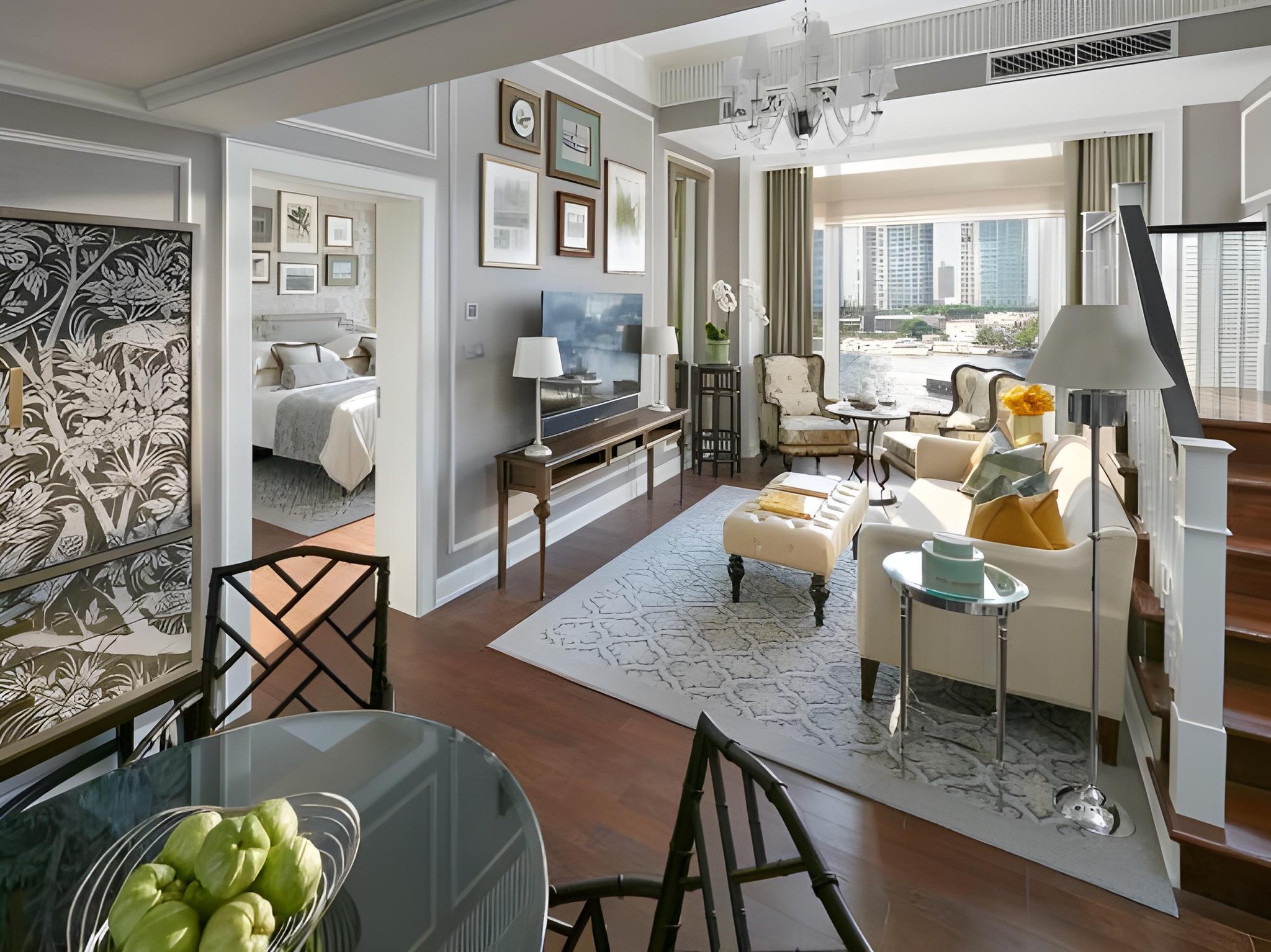 Chao Phraya, Suite