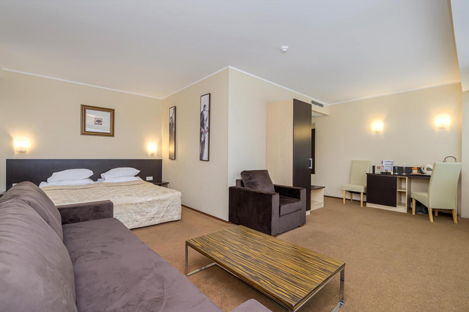 Suite, Jetted Pool, Hot Tub